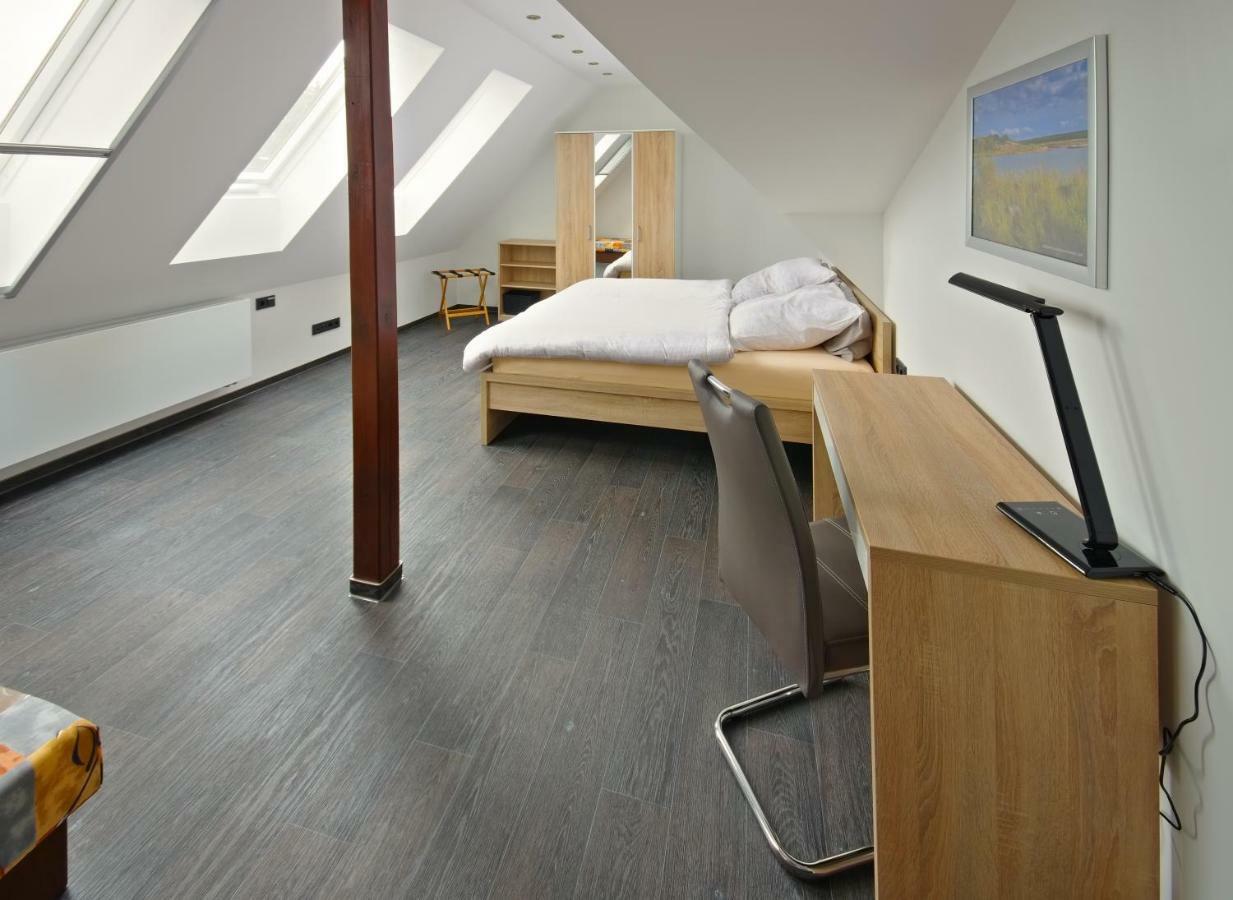 Ferienwohnung Lausitzer Seenland Tom Grossraeschen Buitenkant foto